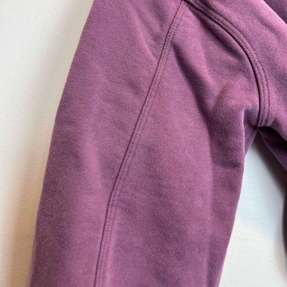 Lululemon Perfectly Oversized Crew Graphic Size 2 Vintage Plum Sold Out! - Picture 5 of 9